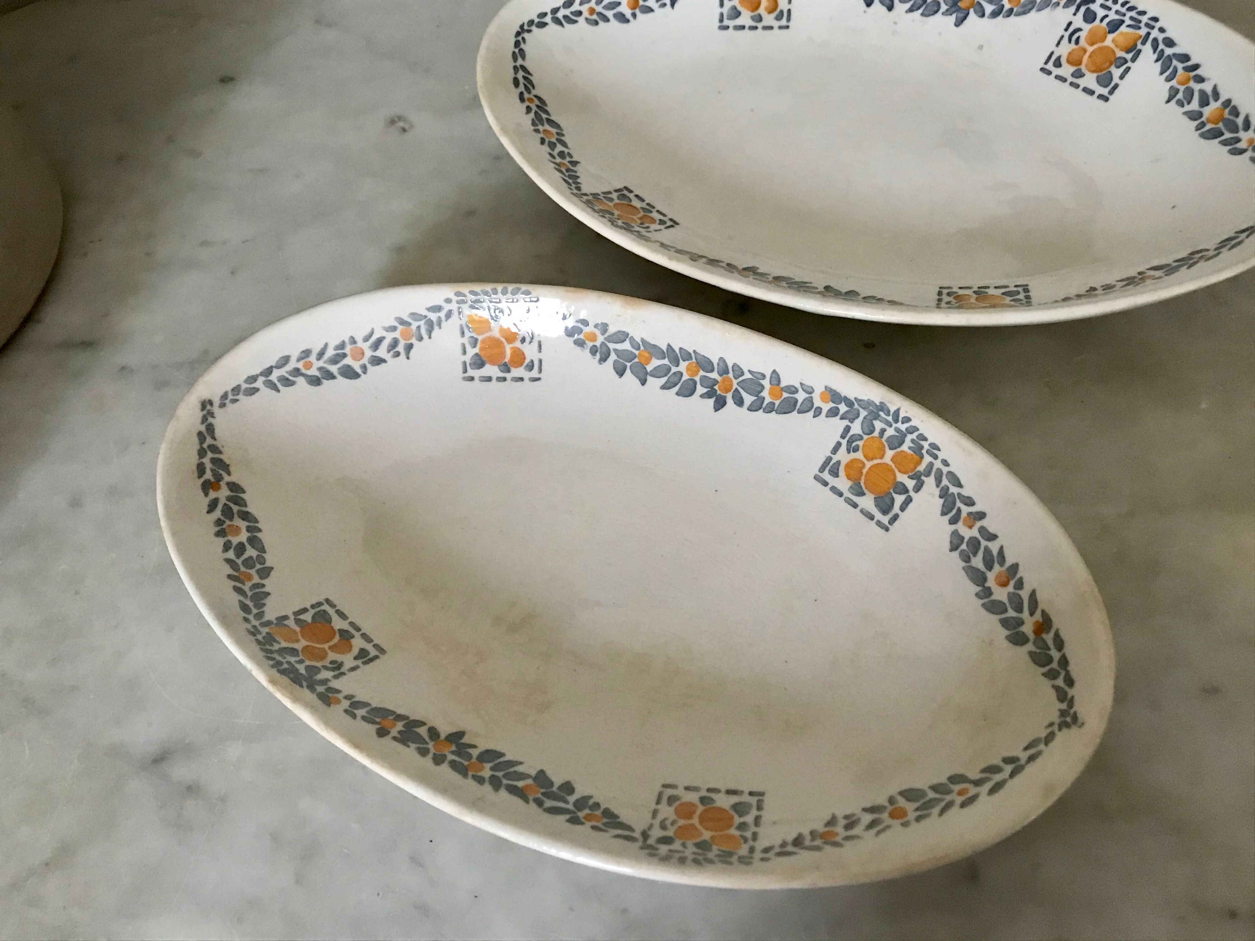 Old dishes HBCM model Georges