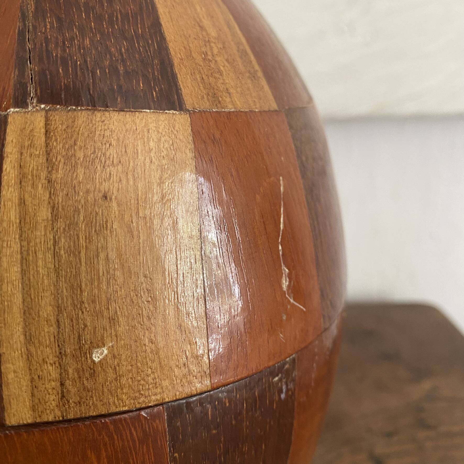 Seau à glaçons vintage  en noix de coco marquetée