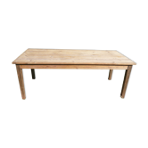 Farm table