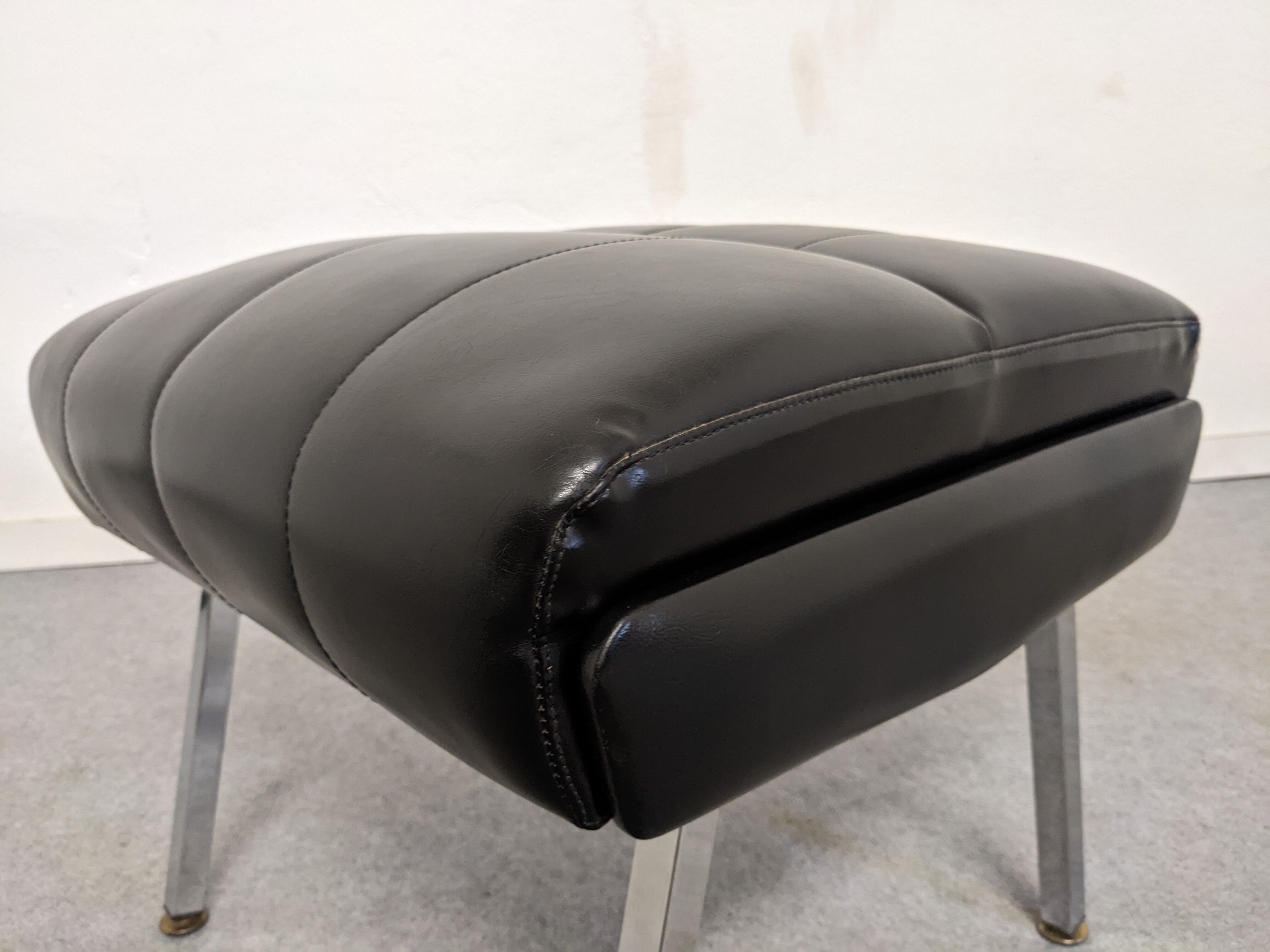 Leather Ottoman from the 50s/60s