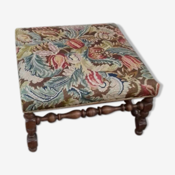 Footstool or Louis XIII style walnut footrests flower tapestry