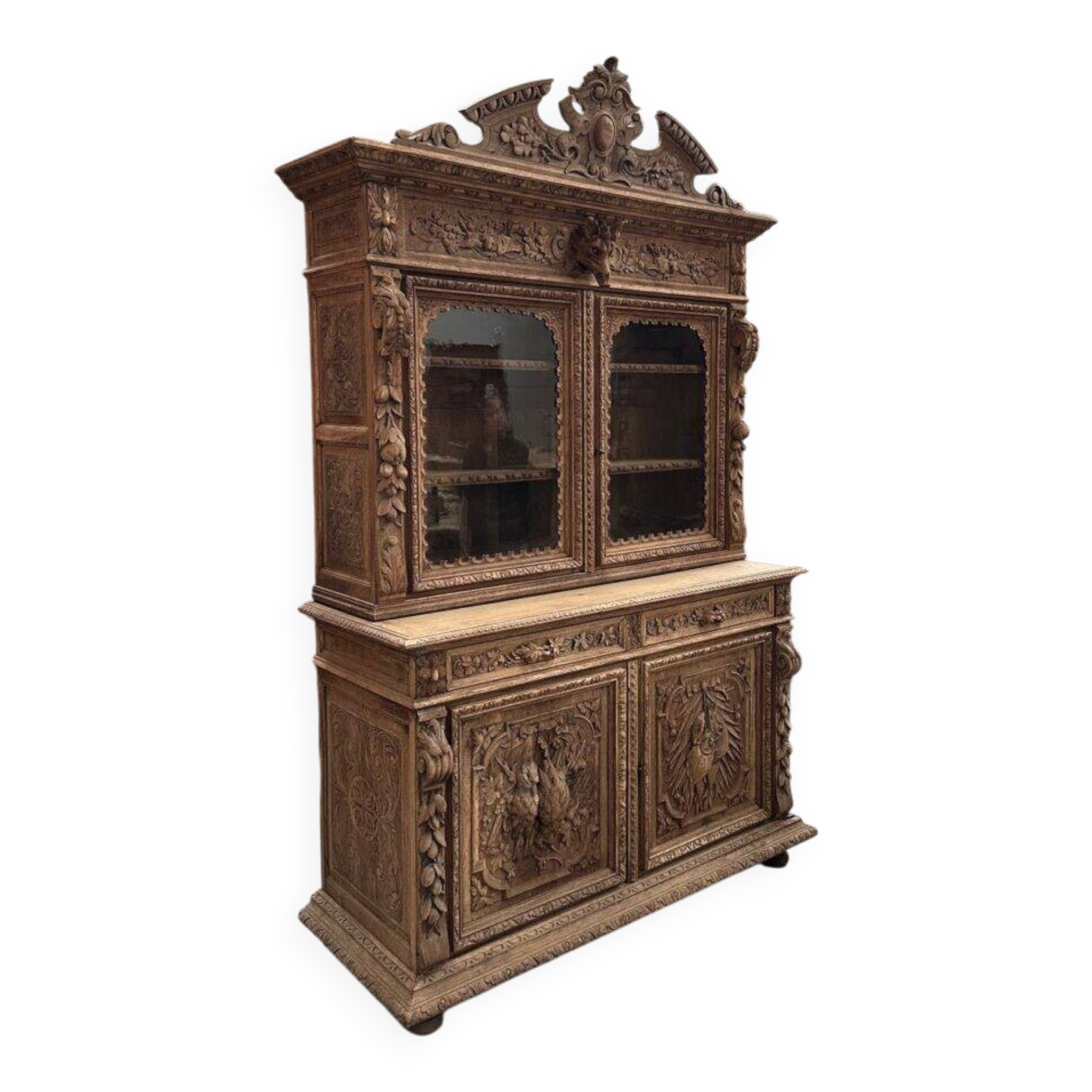 Hunting furniture from the late 19th century