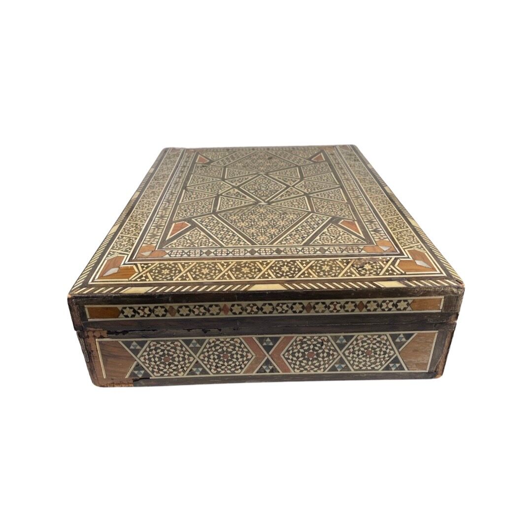 Large Persian marquetry box inlaid with its key