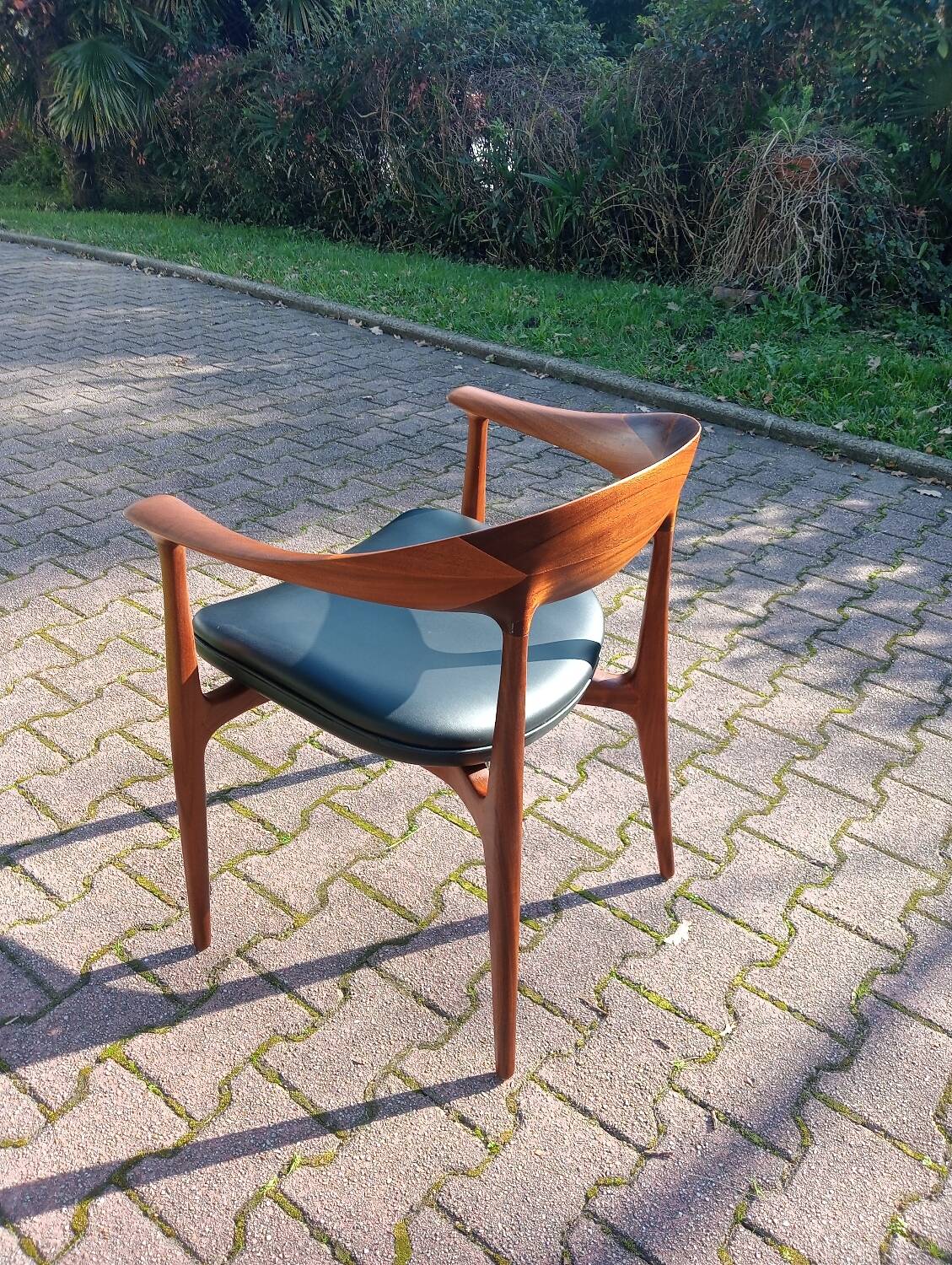Scandinavian office chair