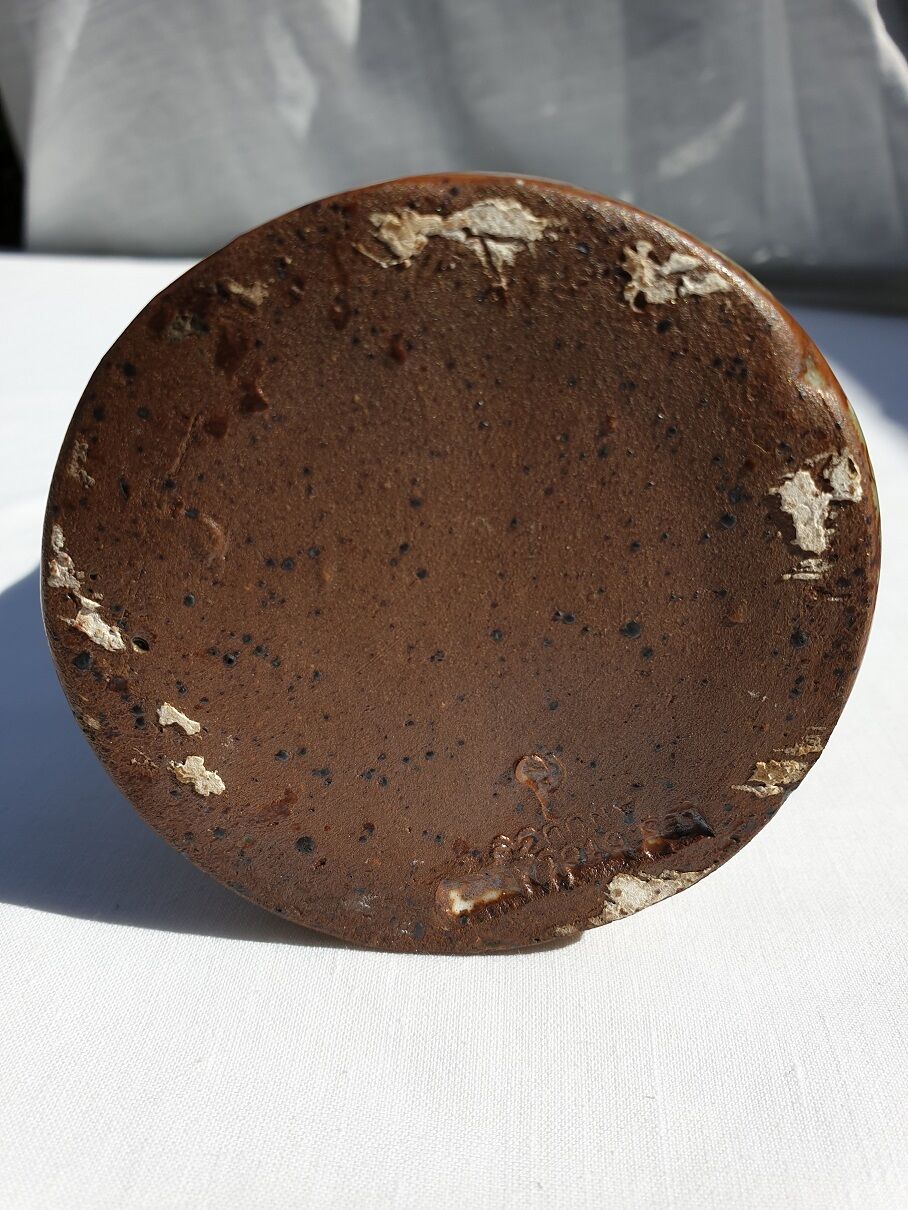 Zobel sandstone bottle