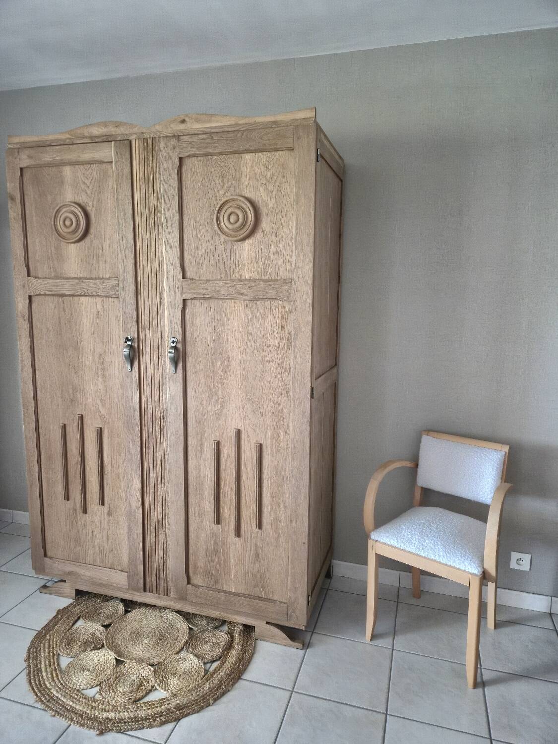 Art Deco Wardrobe // 1940s