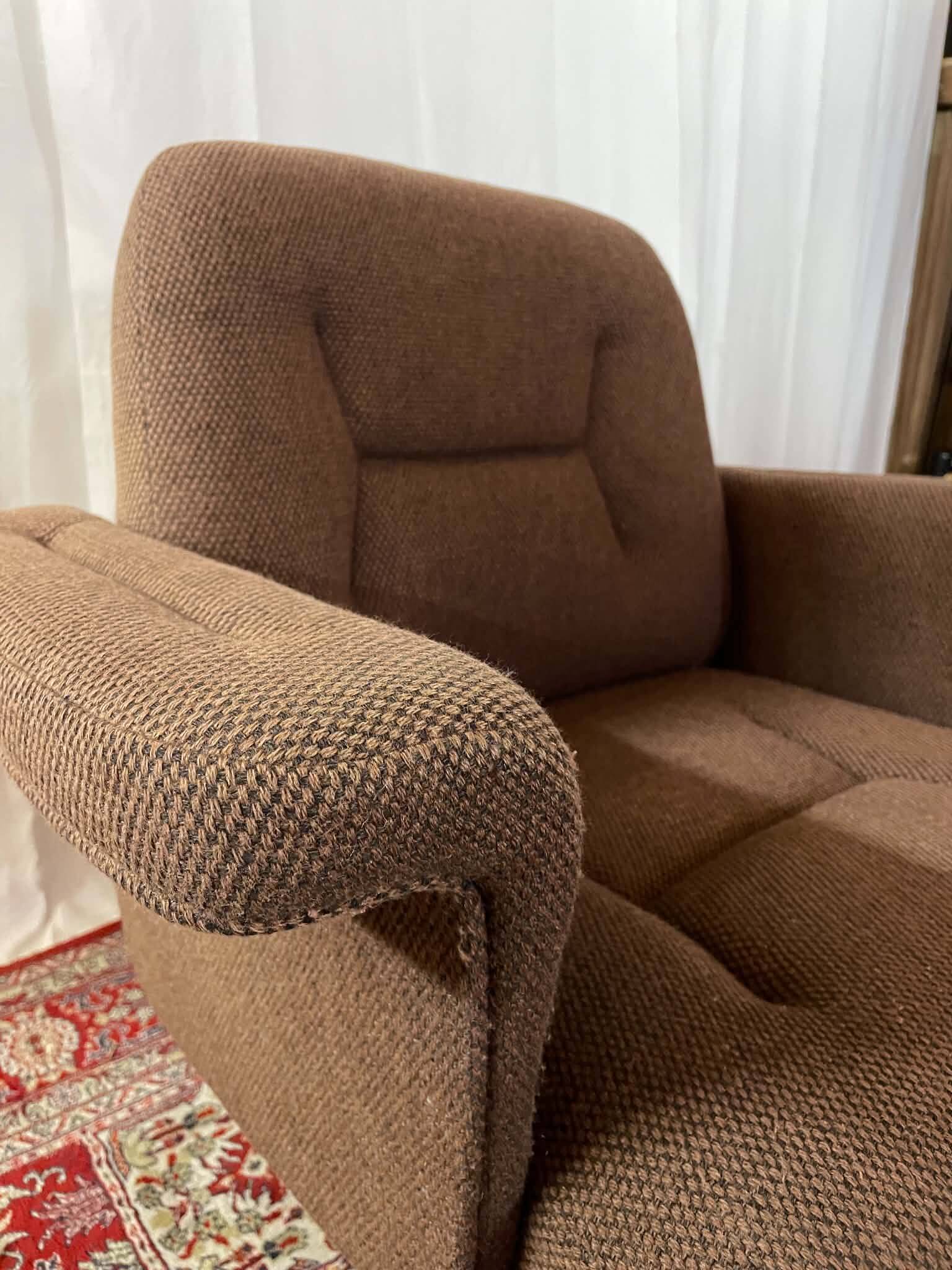 1970s swivel chair in tweed and chrome – 7 available