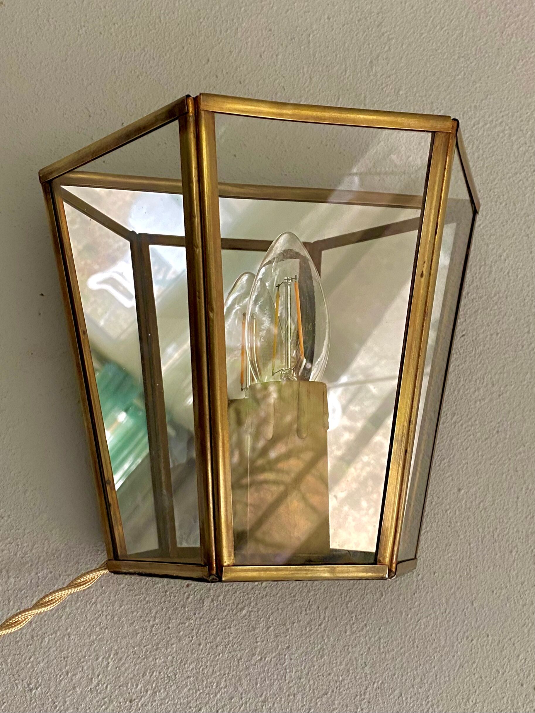 Brass wall lamp, mirror 50s