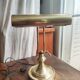 Lampe de bureau banquier en laiton doré