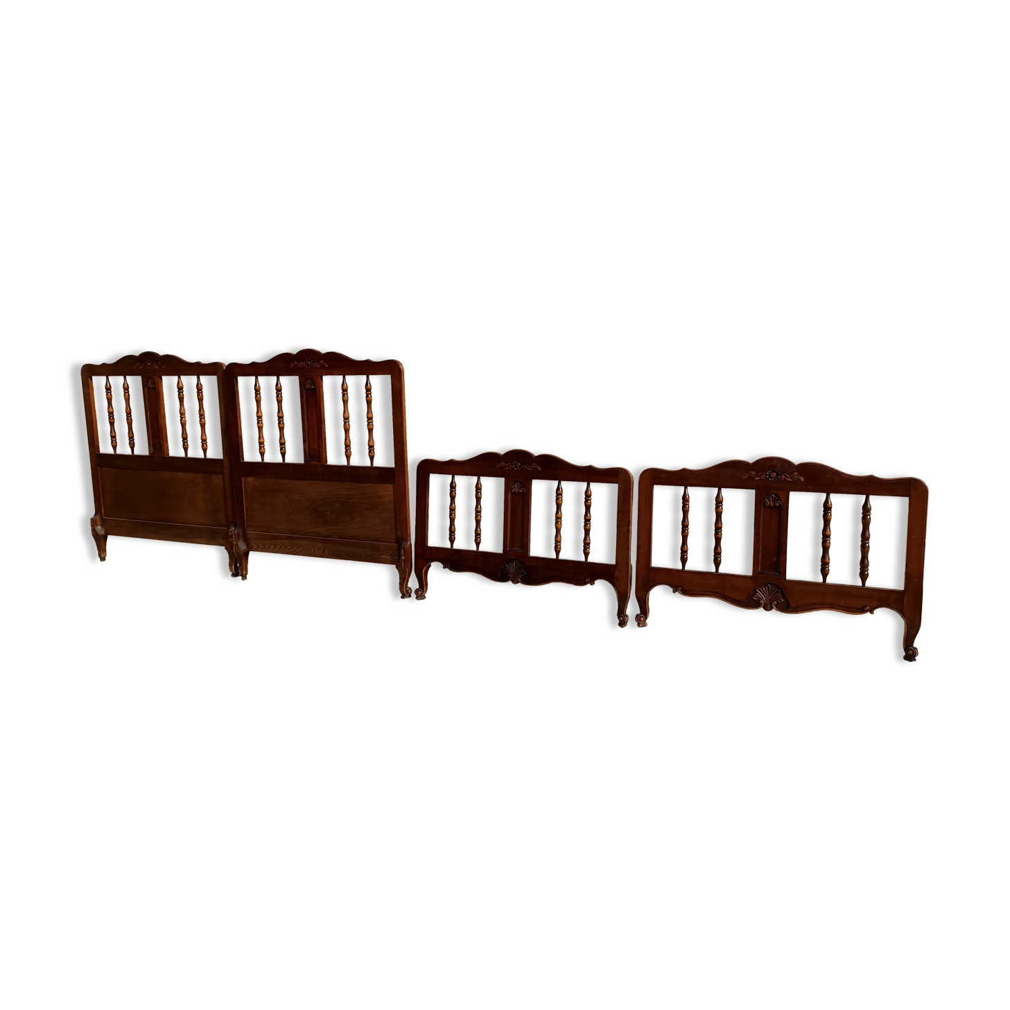Pair of Provencal wooden bed year 40 from Dervieux