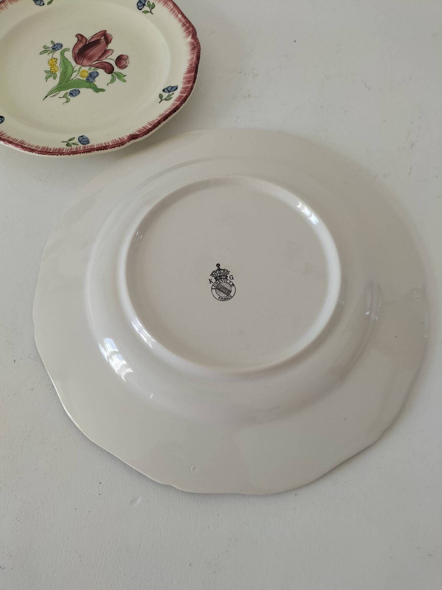 Duo of Gien and K&G Lunéville plates