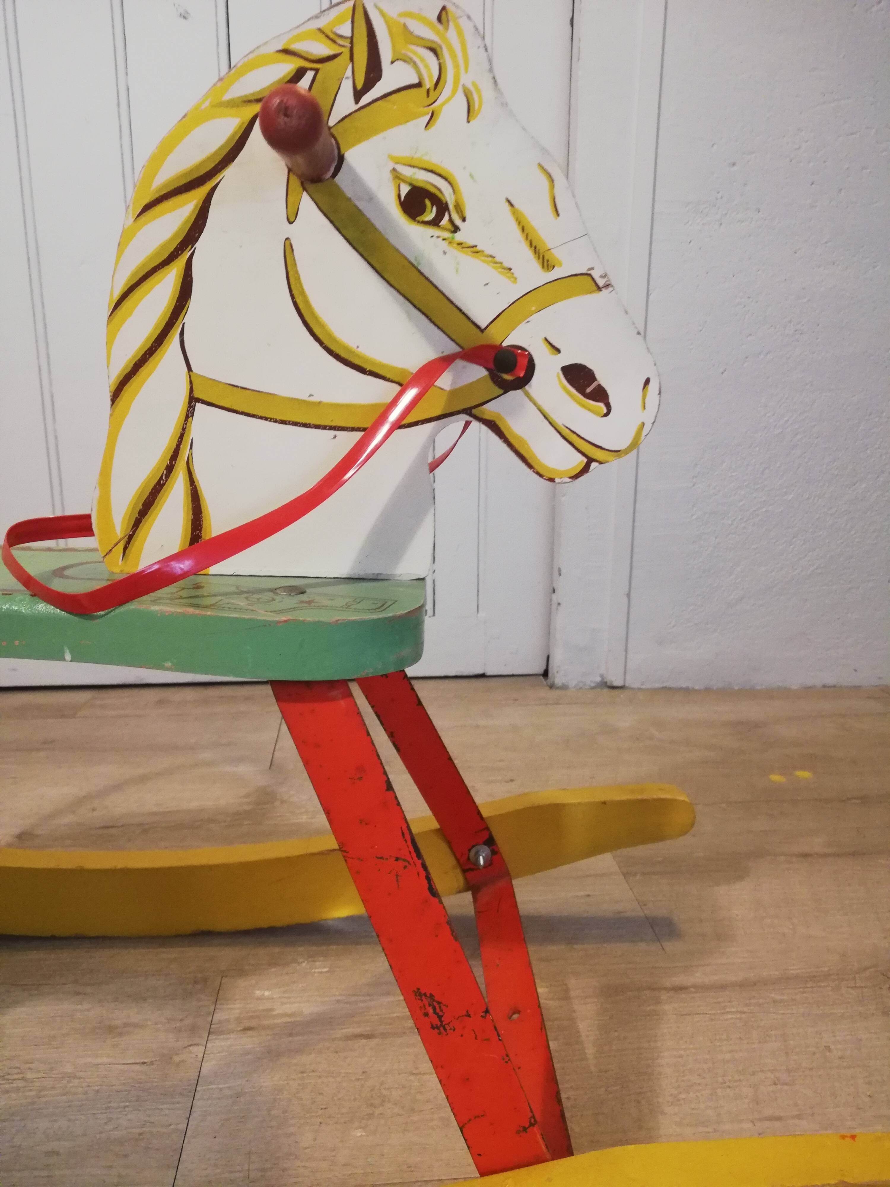 Cheval a rocking old