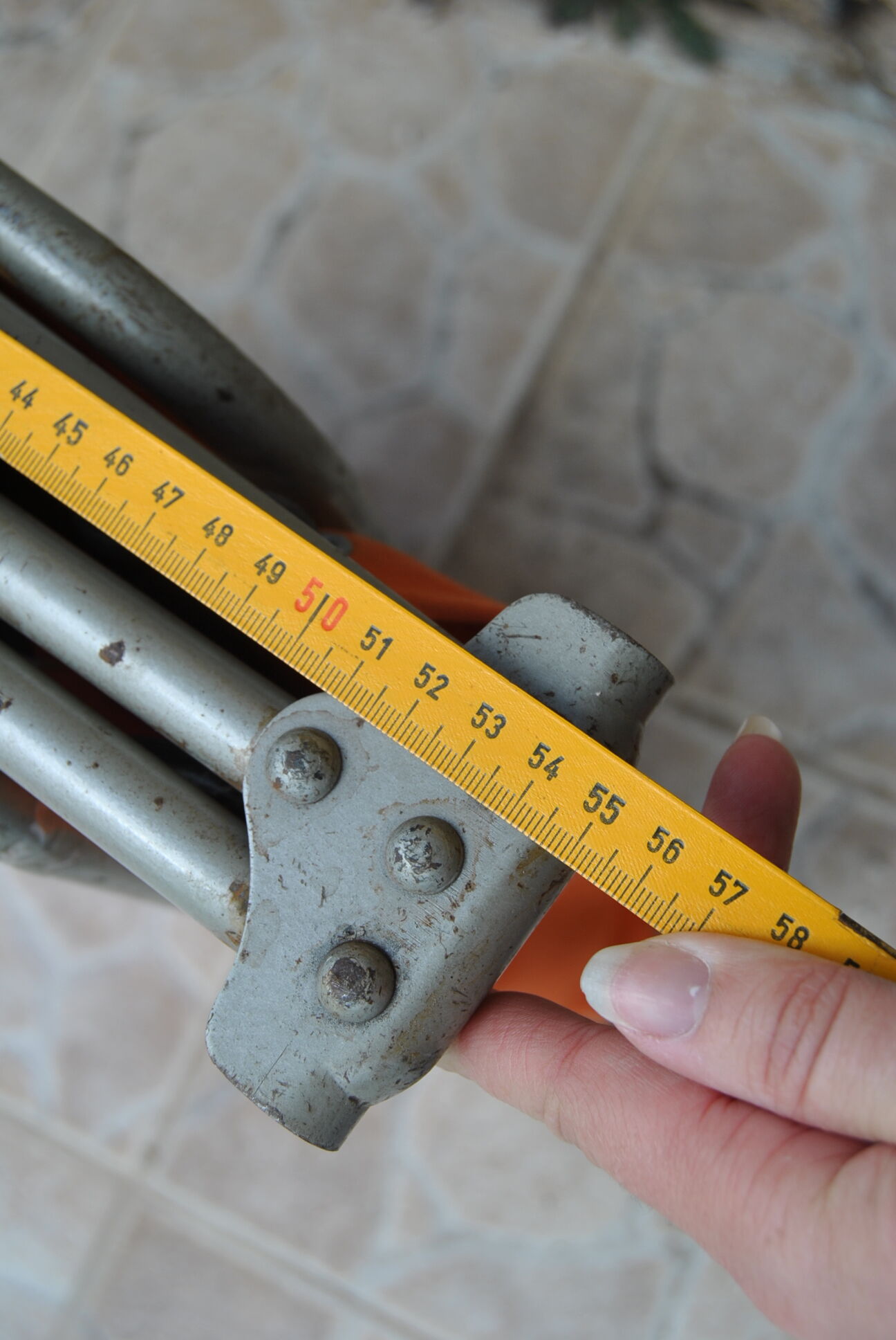 Sun lounger in orange fabrics 70s