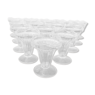 6 old glass ice cups