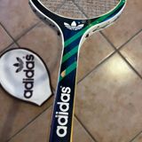 Ancienne Raquette de Tennis Adidas ADS 030 + Pochette de Protection –