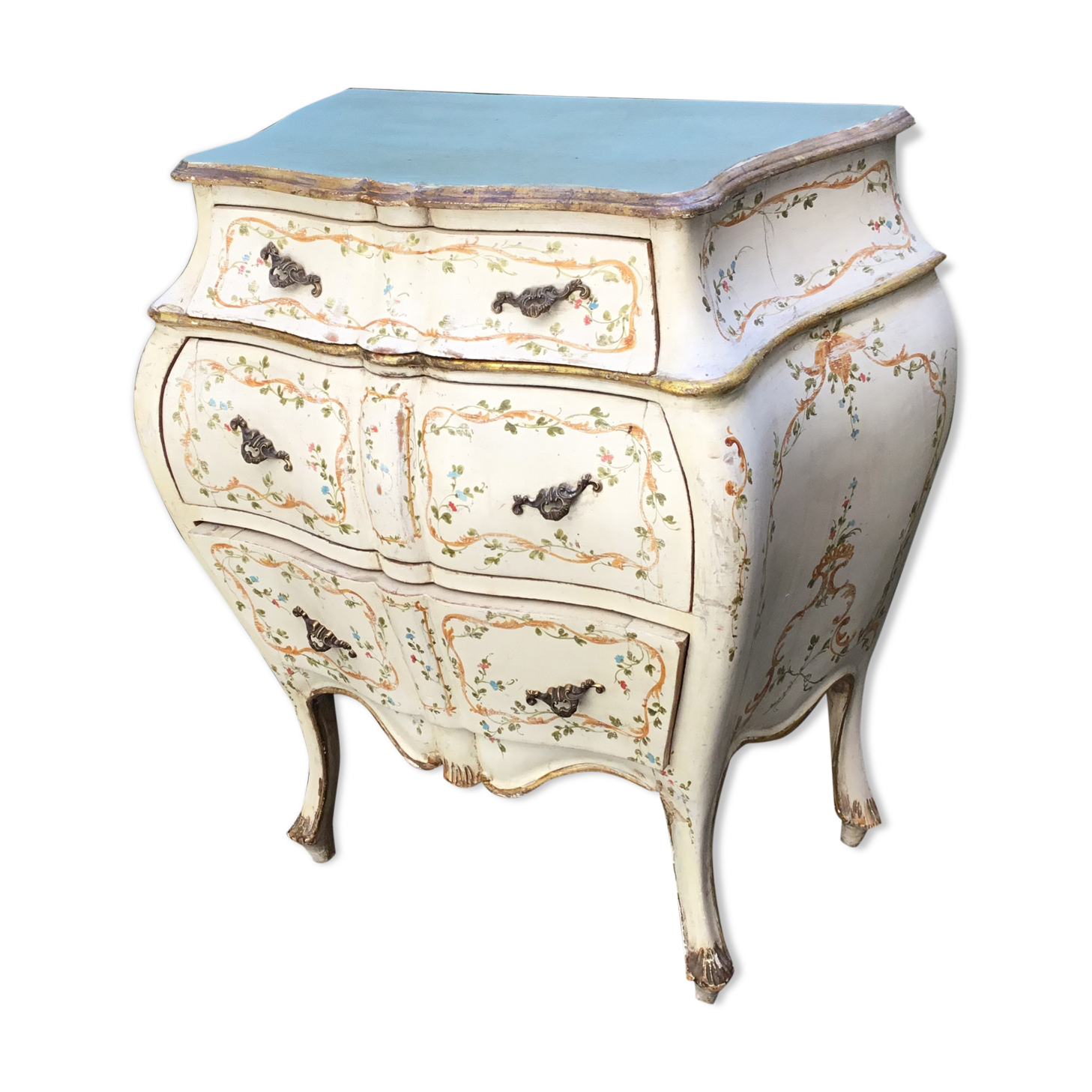 Venetian chest of drawers
