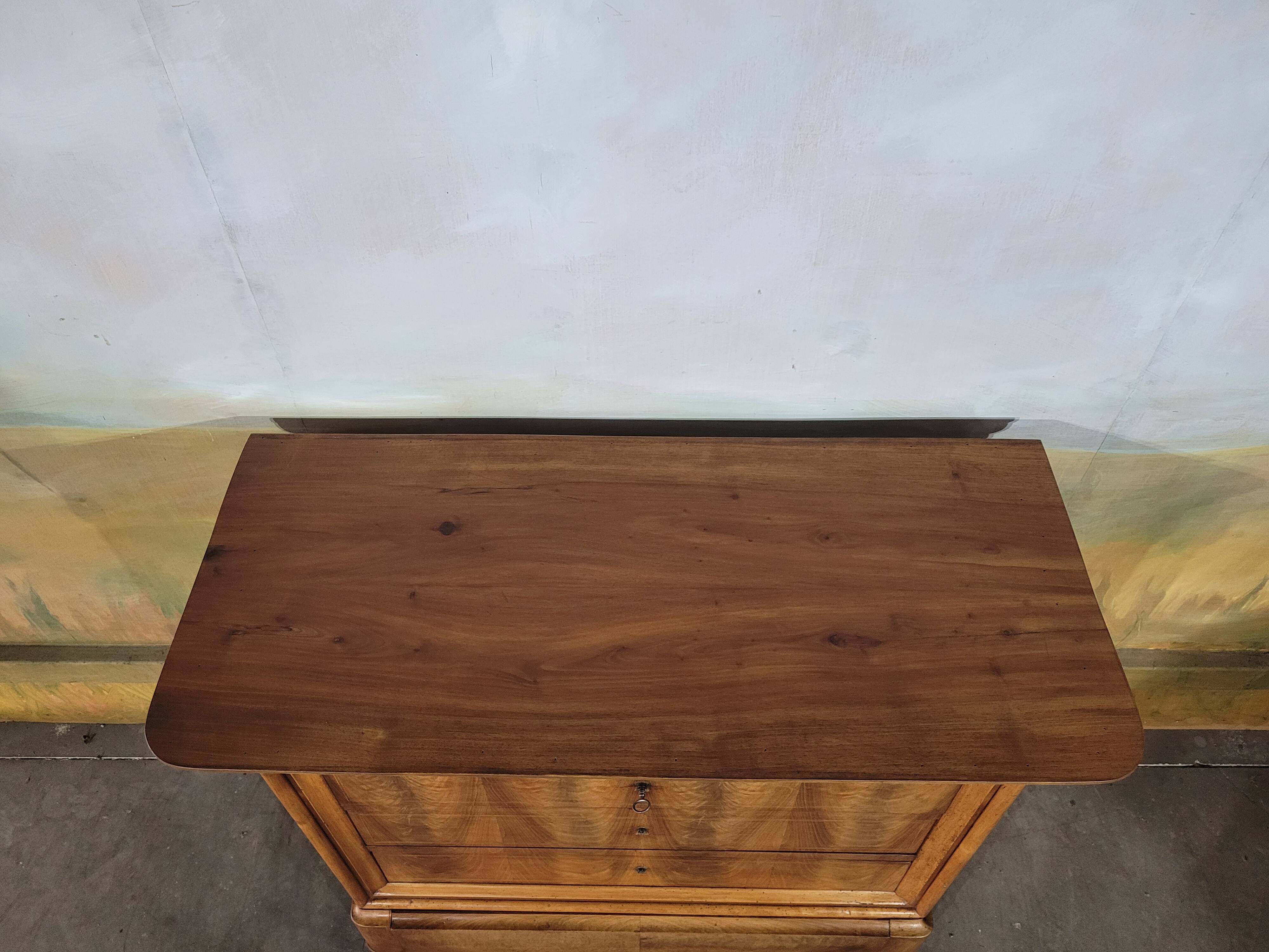 Small Louis Philippe chest of drawers