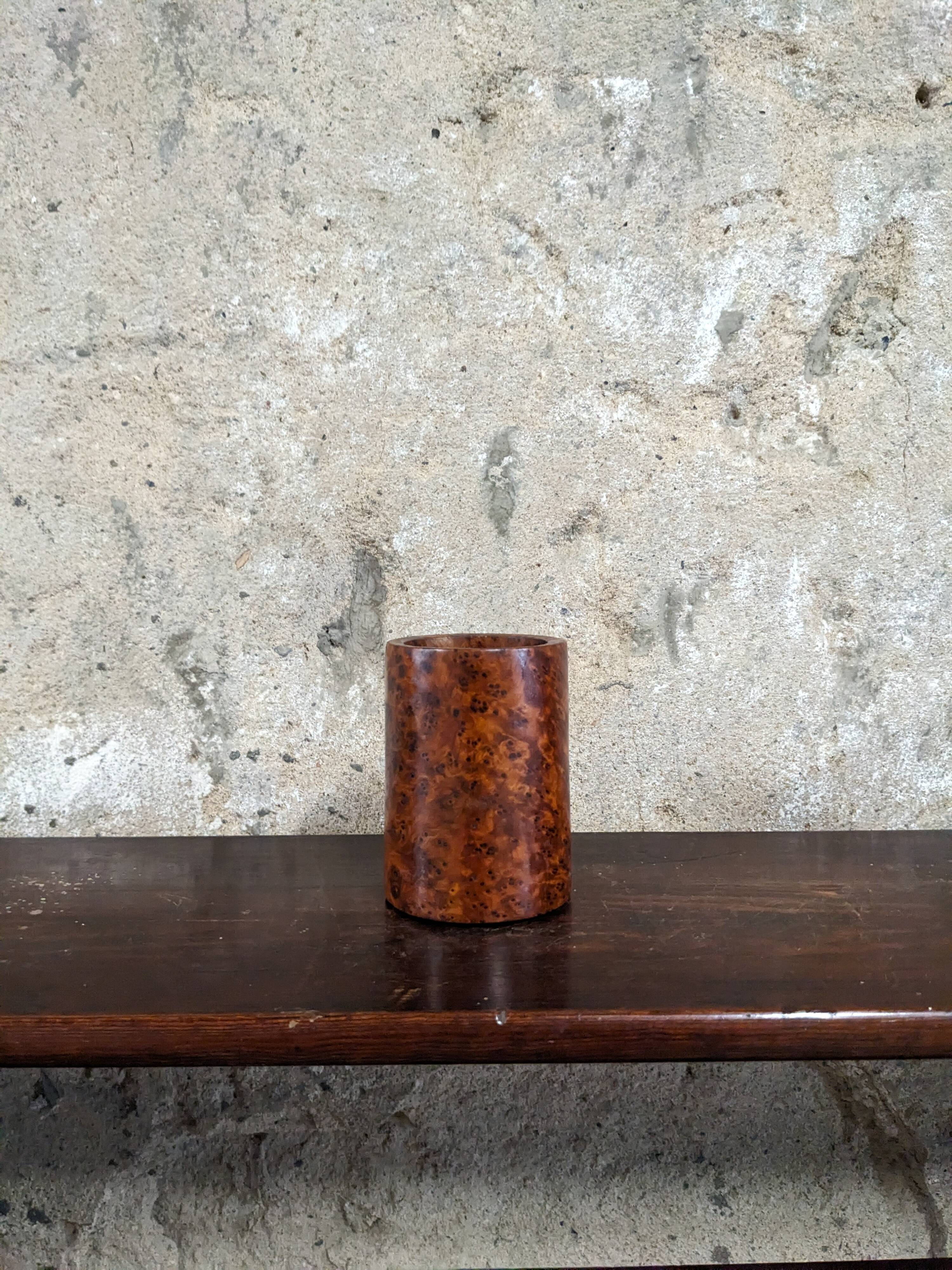 Porte-stylo en bois de thuya