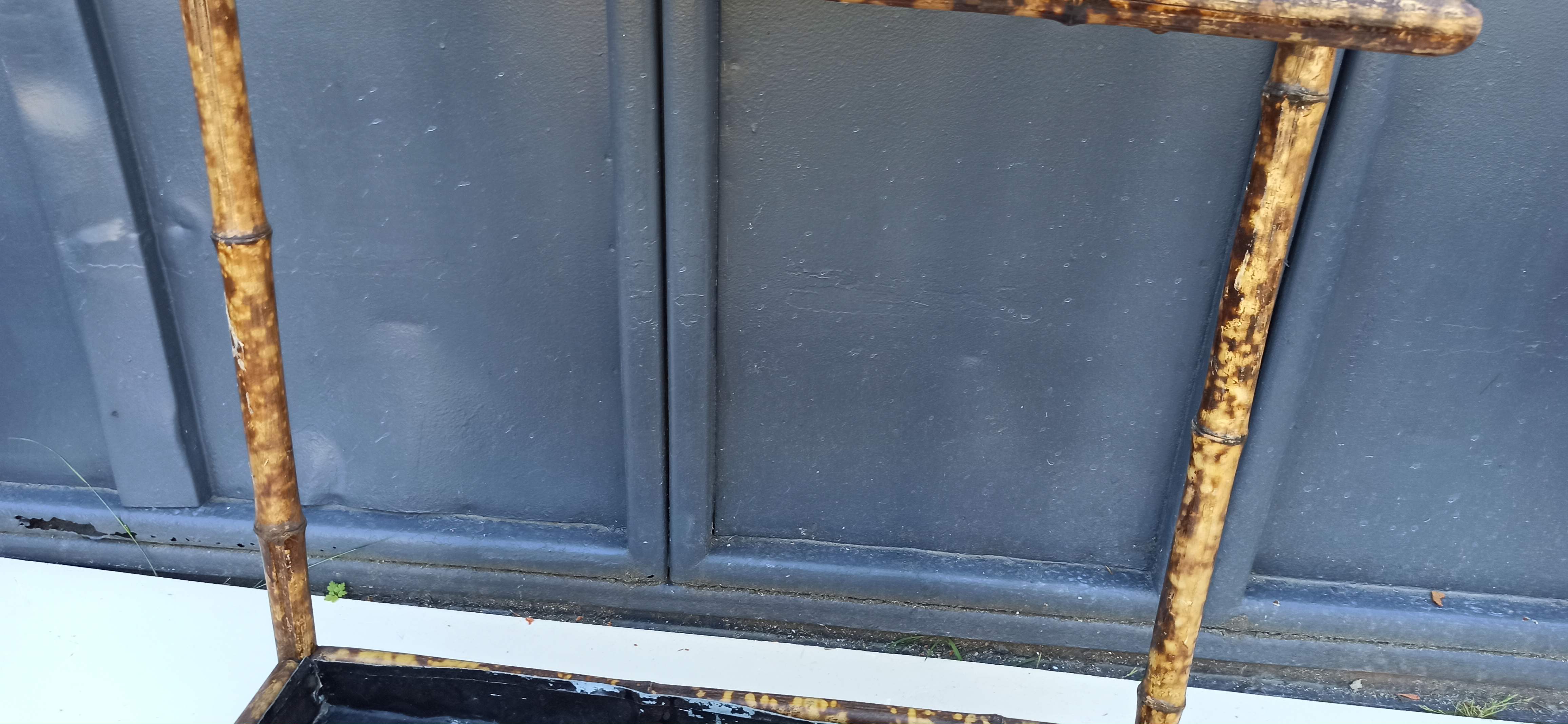 Cloakroom door wall coats bamboo mirror