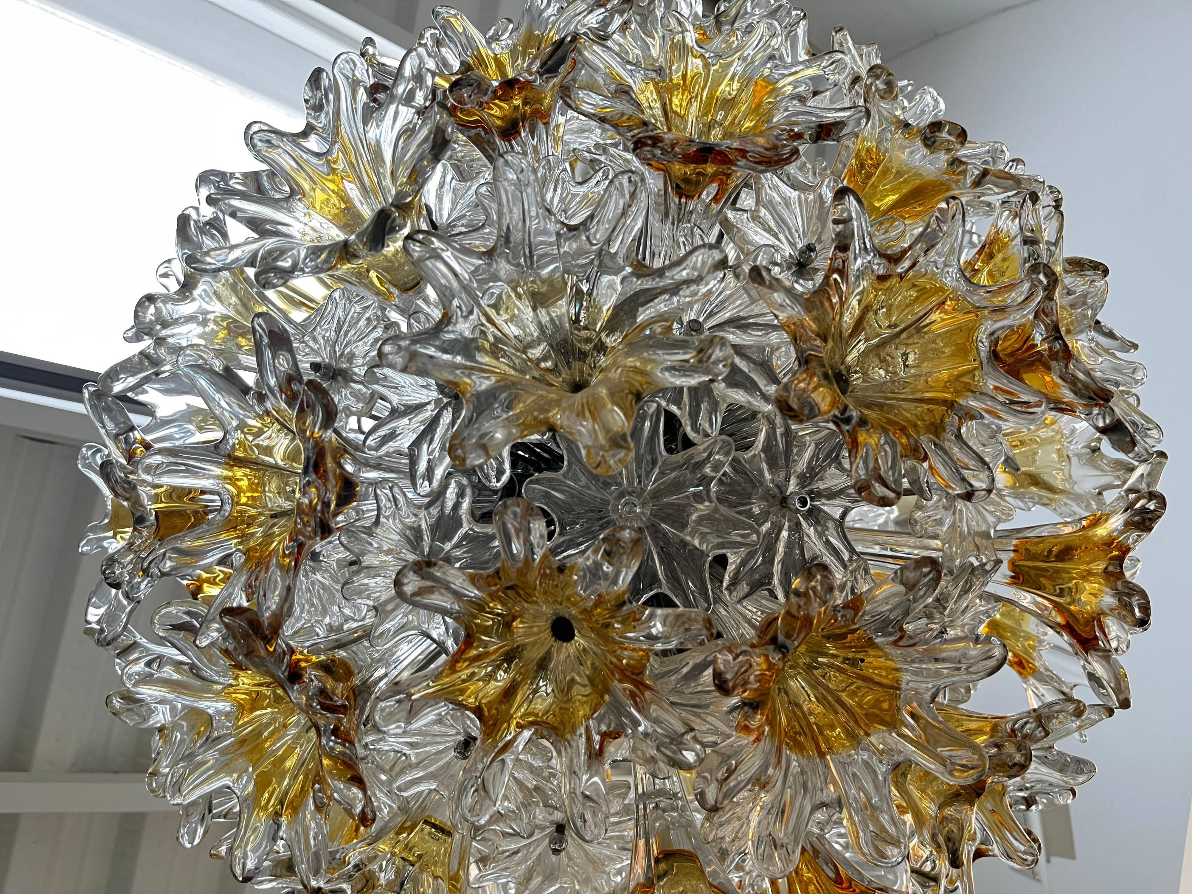 Mid-Century Modern Toni Zuccheri Edited by Venini Murano Glass Italian Lamp