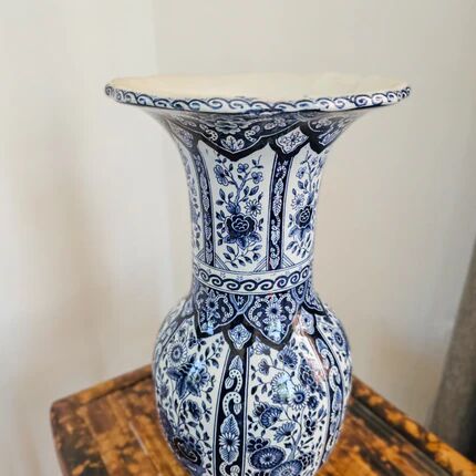 2 large vases known as trumpet vases from Delft Royal