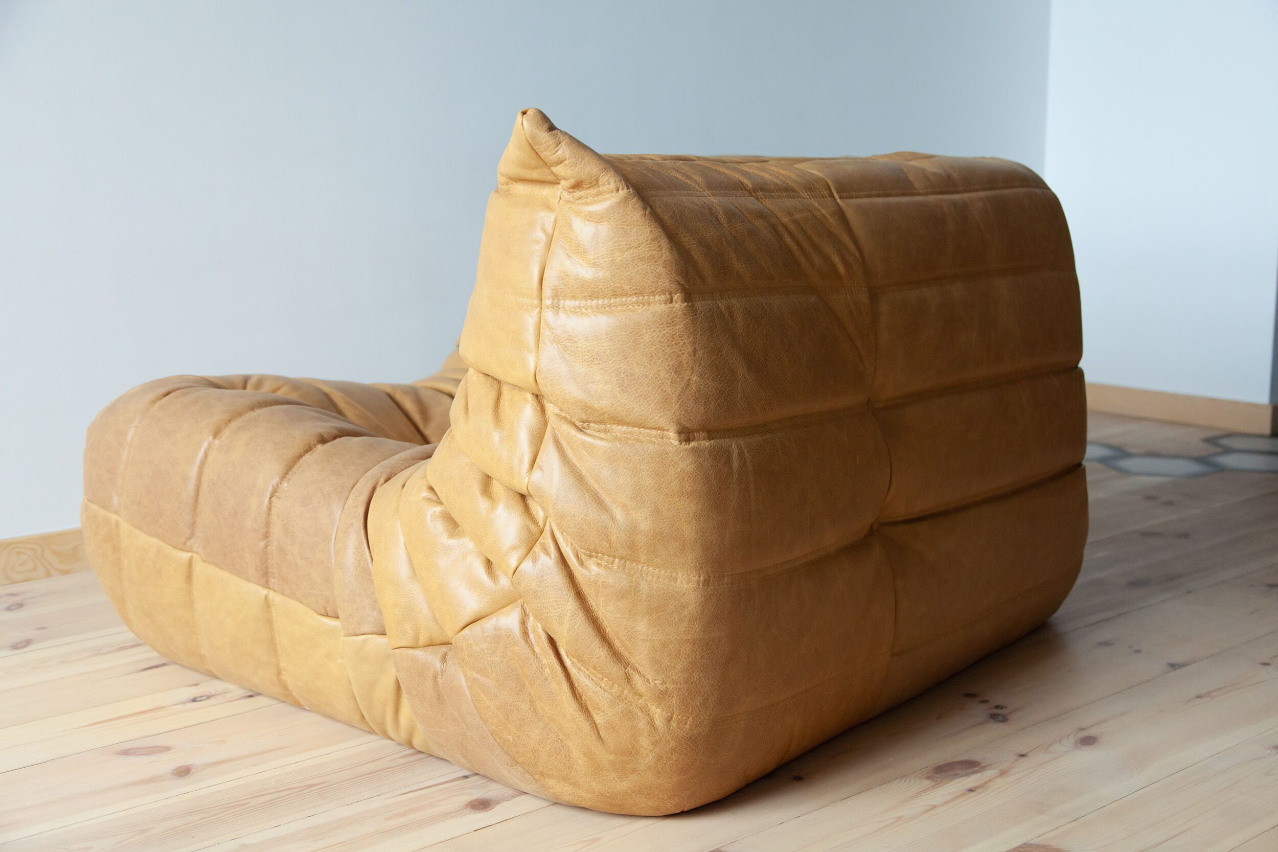 Togo corner armchair set model designed by Michel Ducaroy 1973