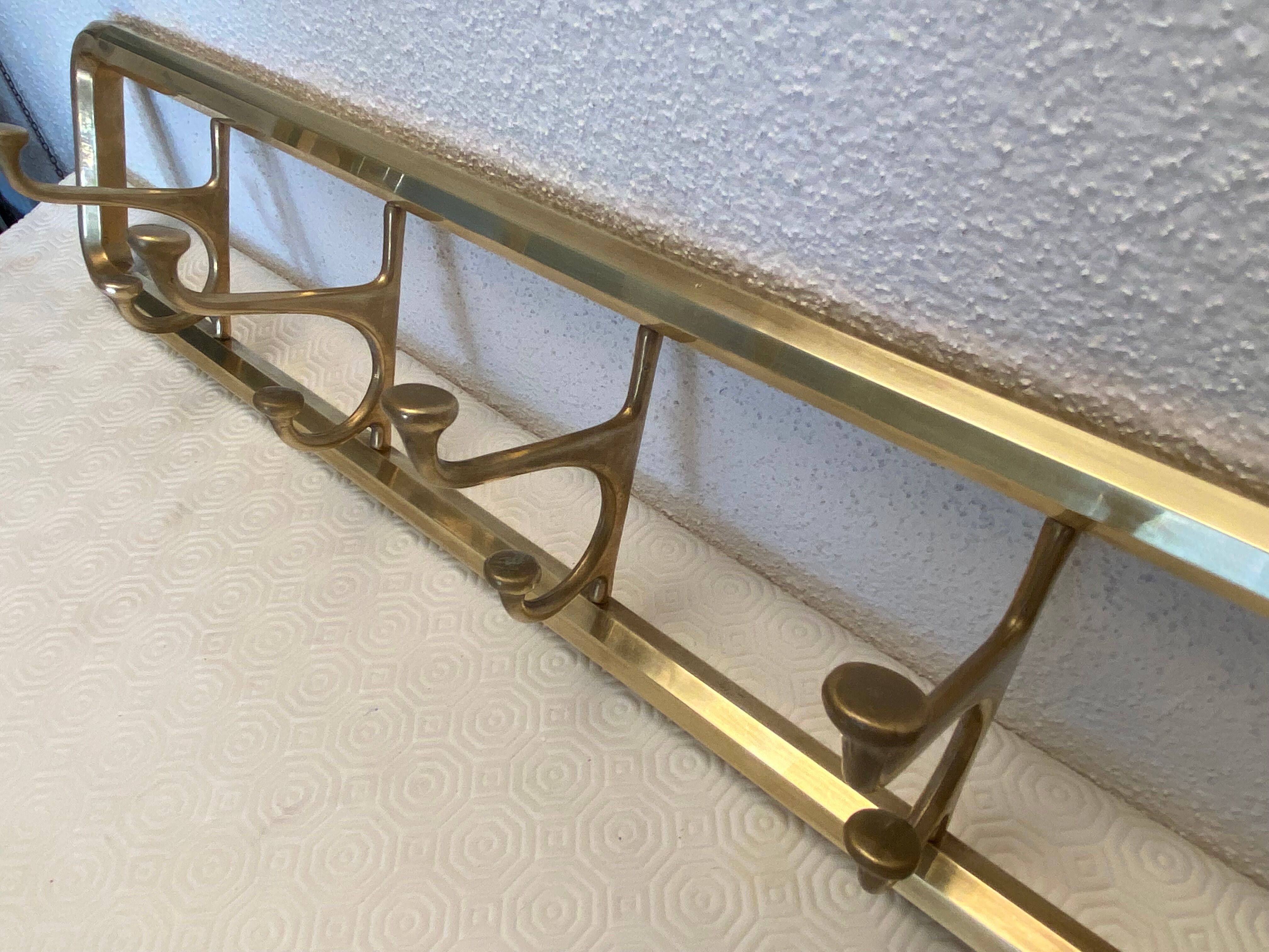 Coat rack in Vintage brass 1930
