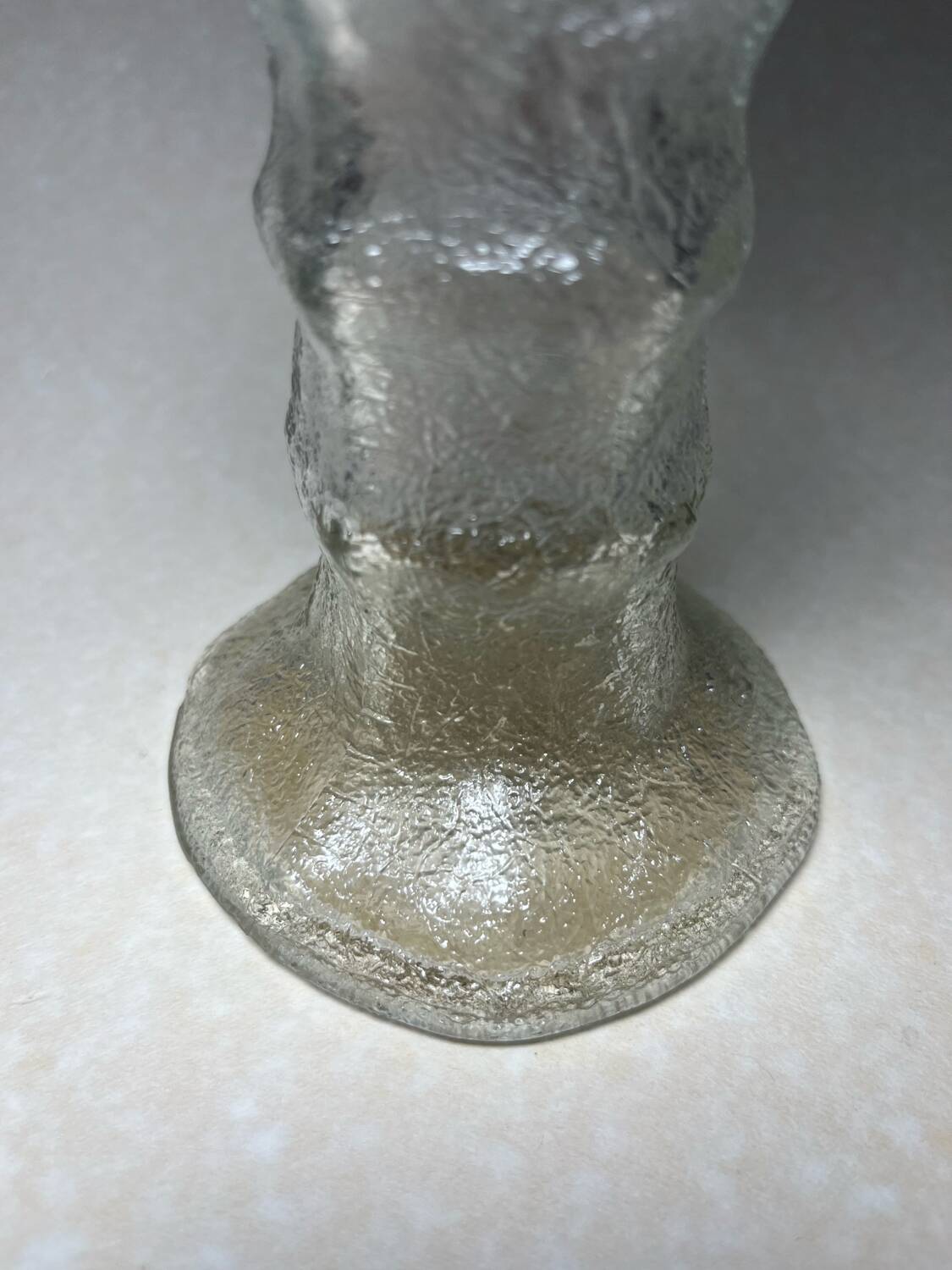 Glass vase