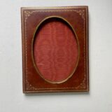 Cadre cuir ancien avec dorure dimensions du cadre 18 cm x 14 cm