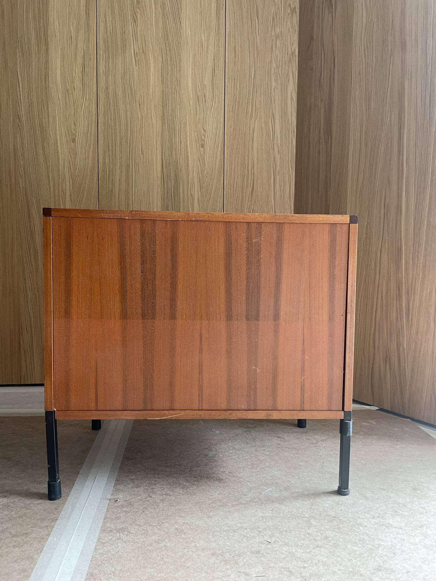 Minvielle ARP commode
