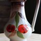 Pichet en grès émaillé à décor de cerises