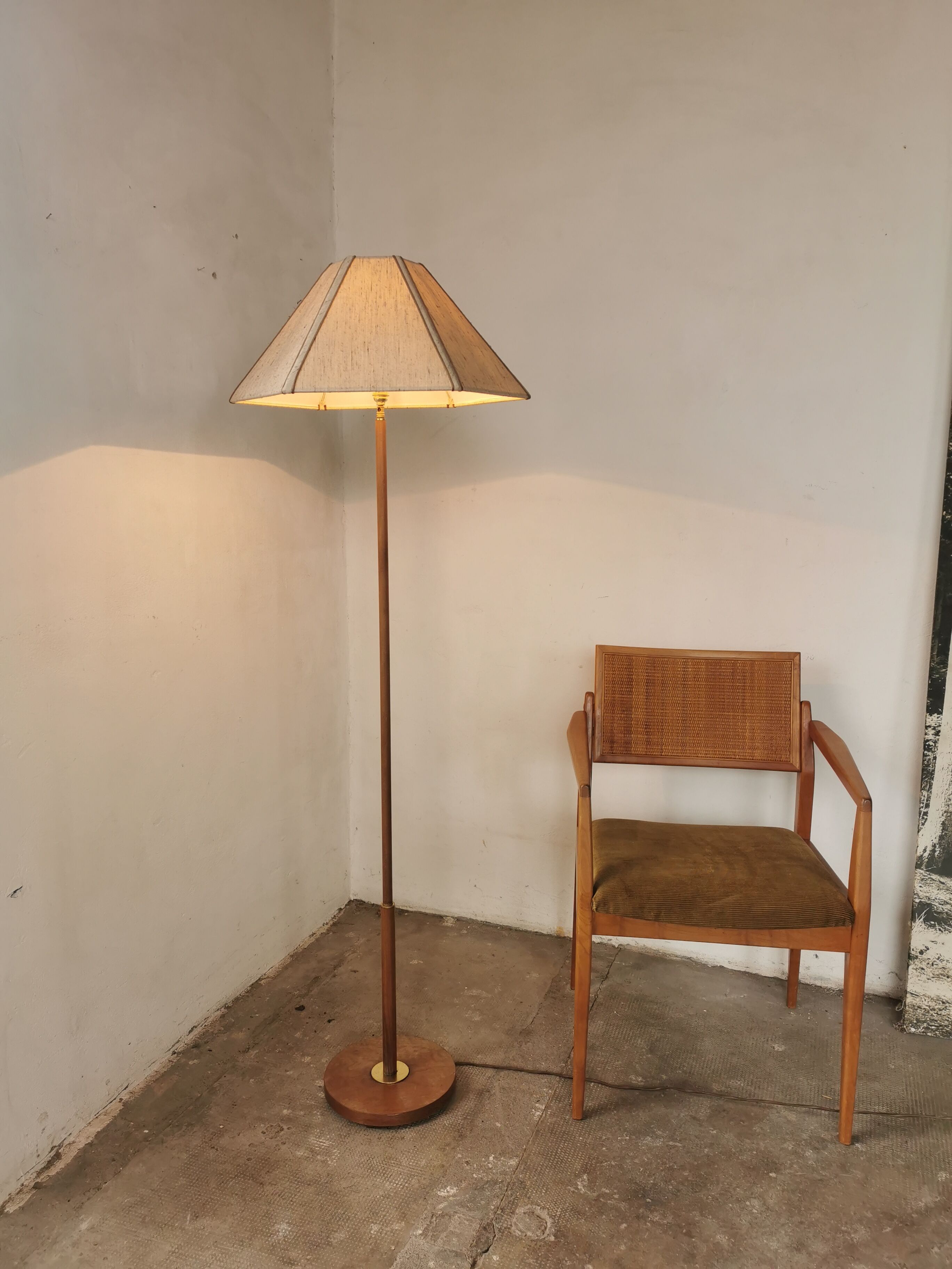 Scandinavian floor lamp 1960, wood and brass
