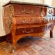 Commode style Louis XV