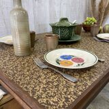 Extendable farm table
