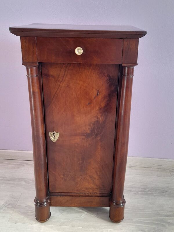 Chevet Empire à colonnes en noyer