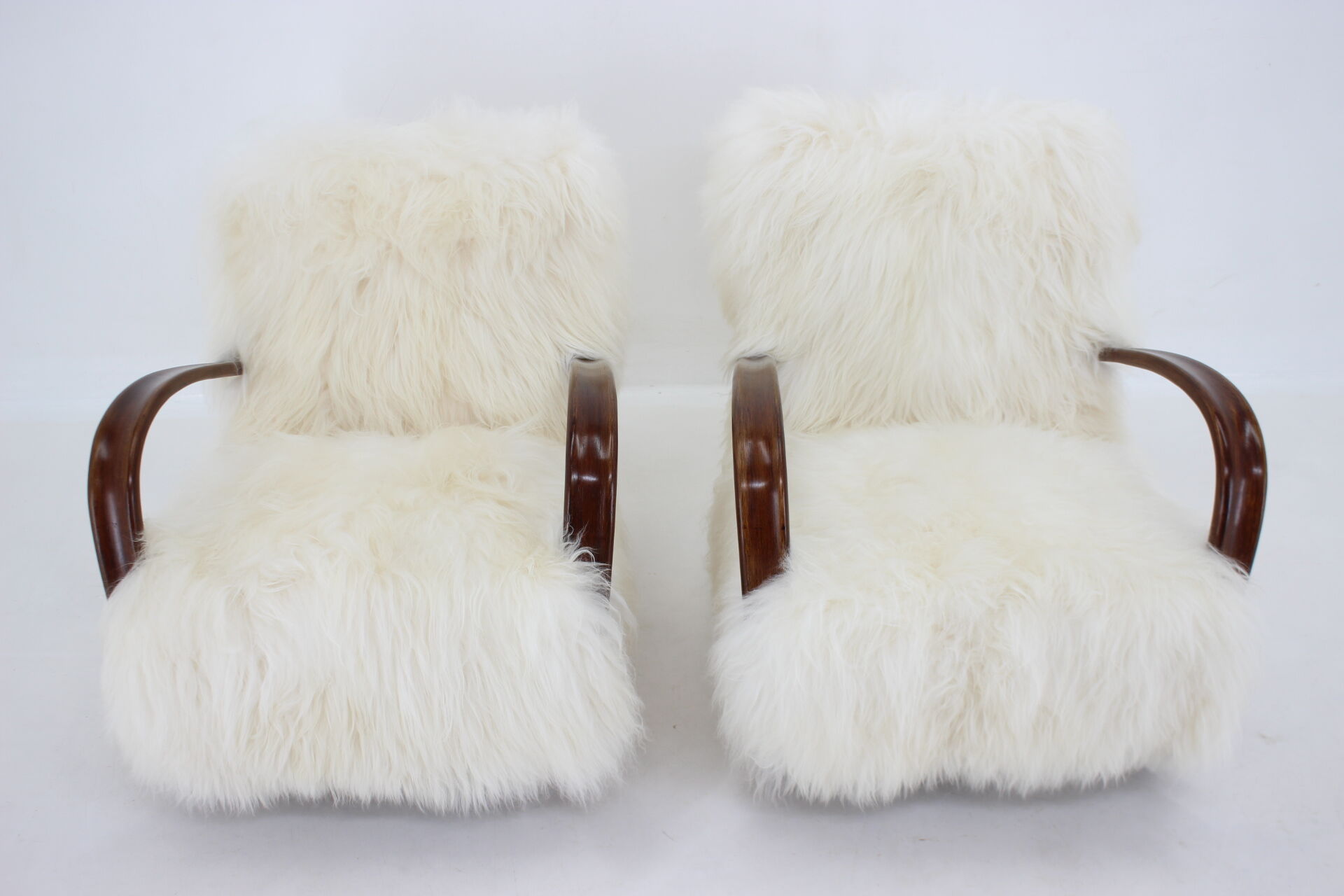 Pair of Armchairs by Jindrich Halabala H-269, Czechoslovakia, 1930s