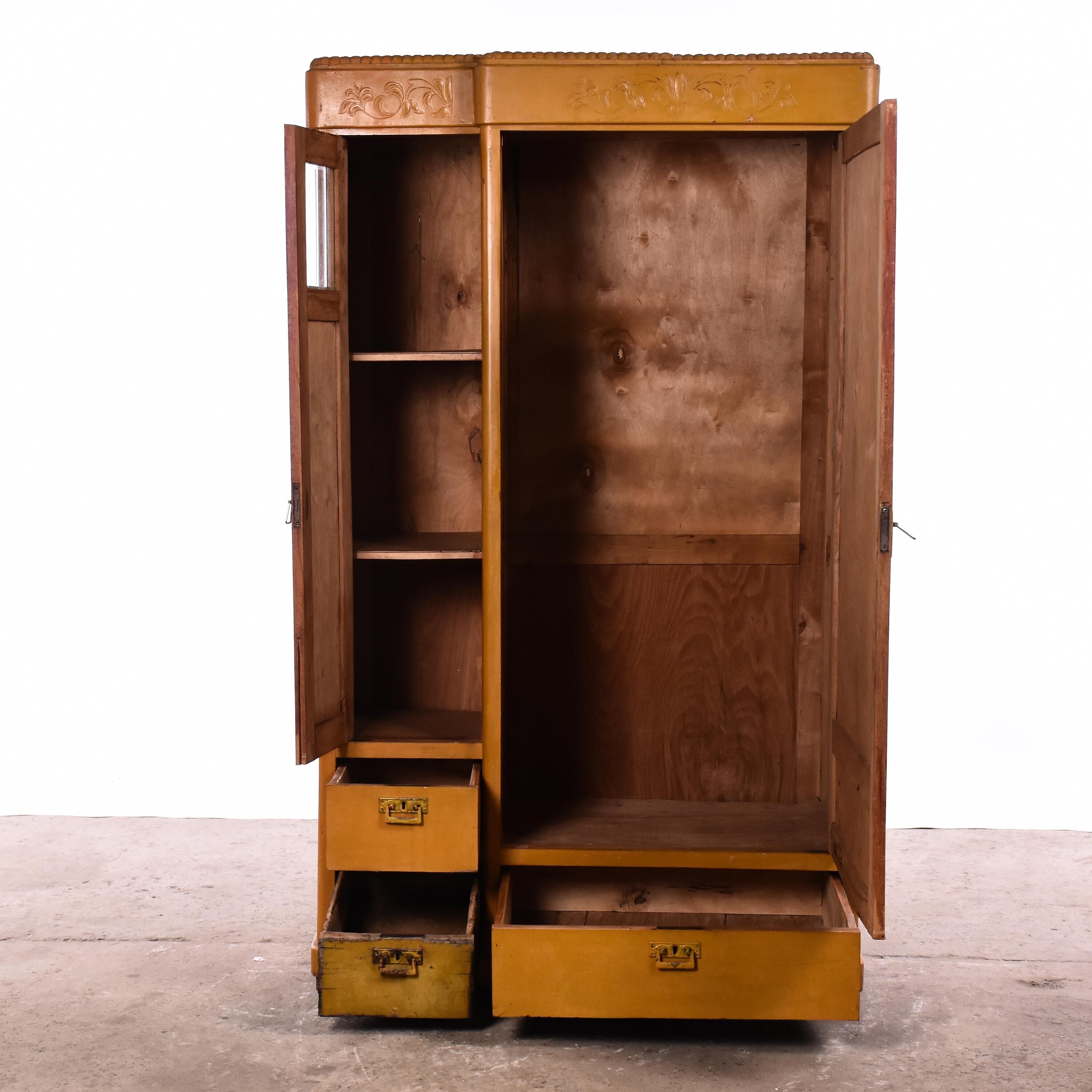 Wooden cloth cabinet