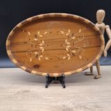 Oval wooden tray with flowers