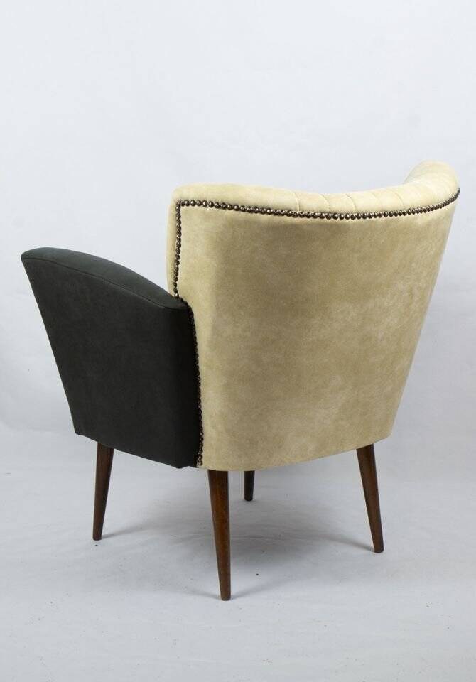 Pair of vintage 1950s cocktail armchairs in yellow velvet and wood - set of 2