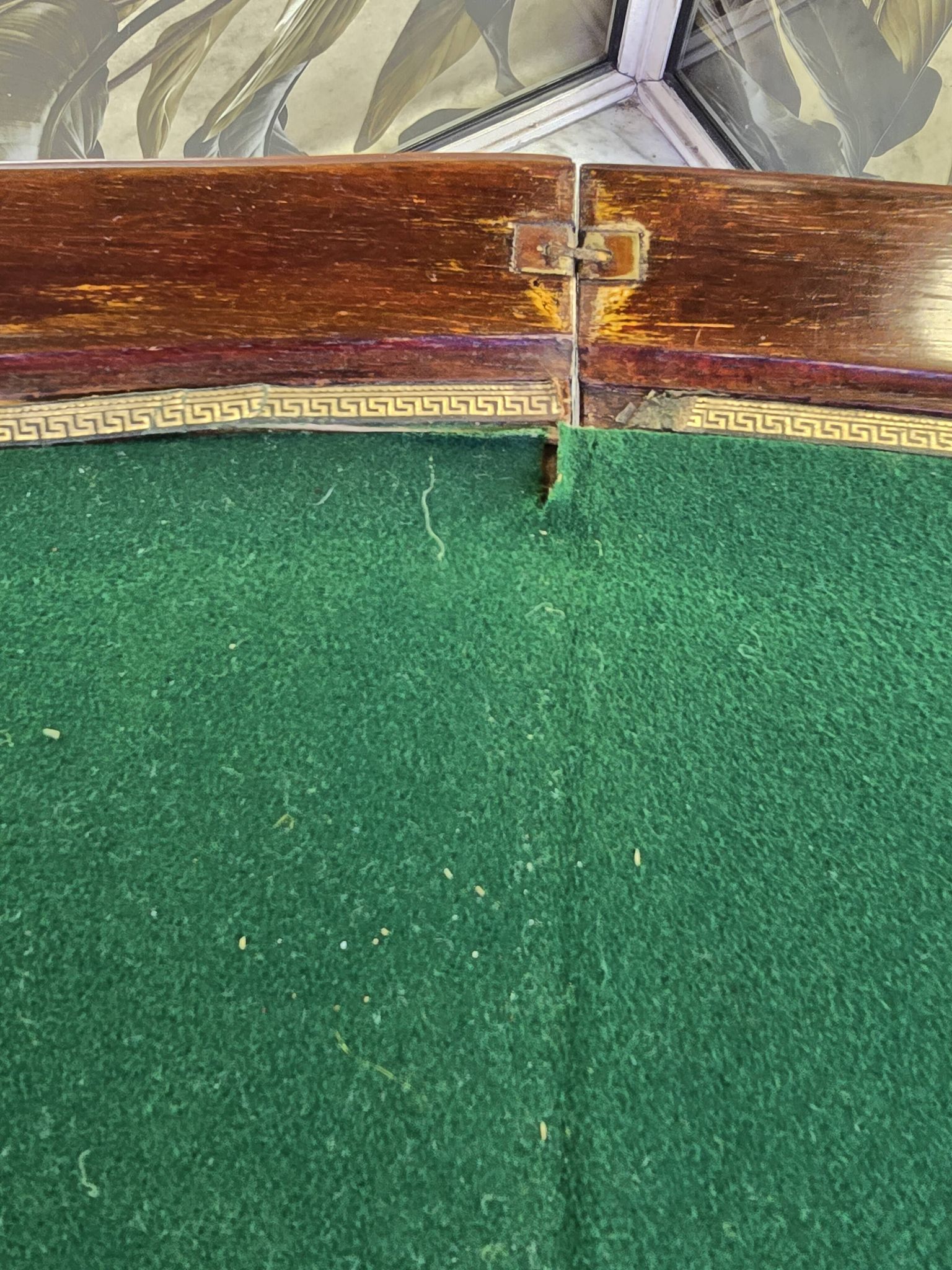 Game table