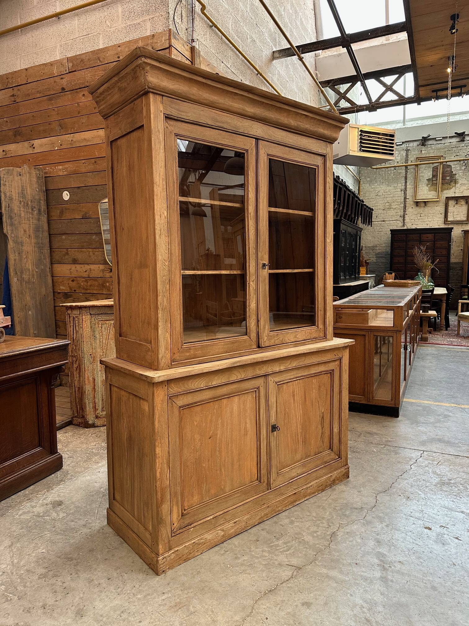 Solid oak dresser, late 19th century