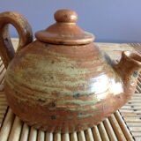 Teapot in sandis