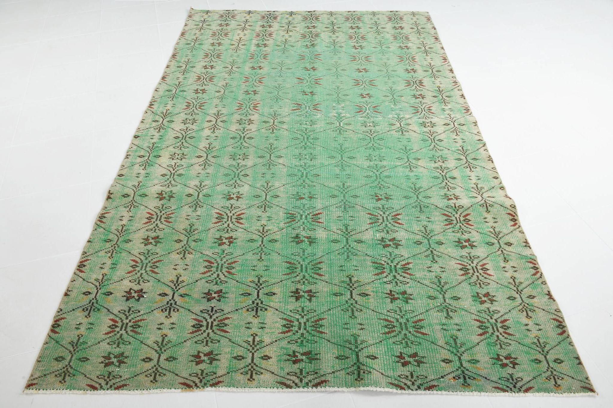6x9 Vintage Green Geometric Pattern Anatolian Vintage Rug, 179x283 Cm