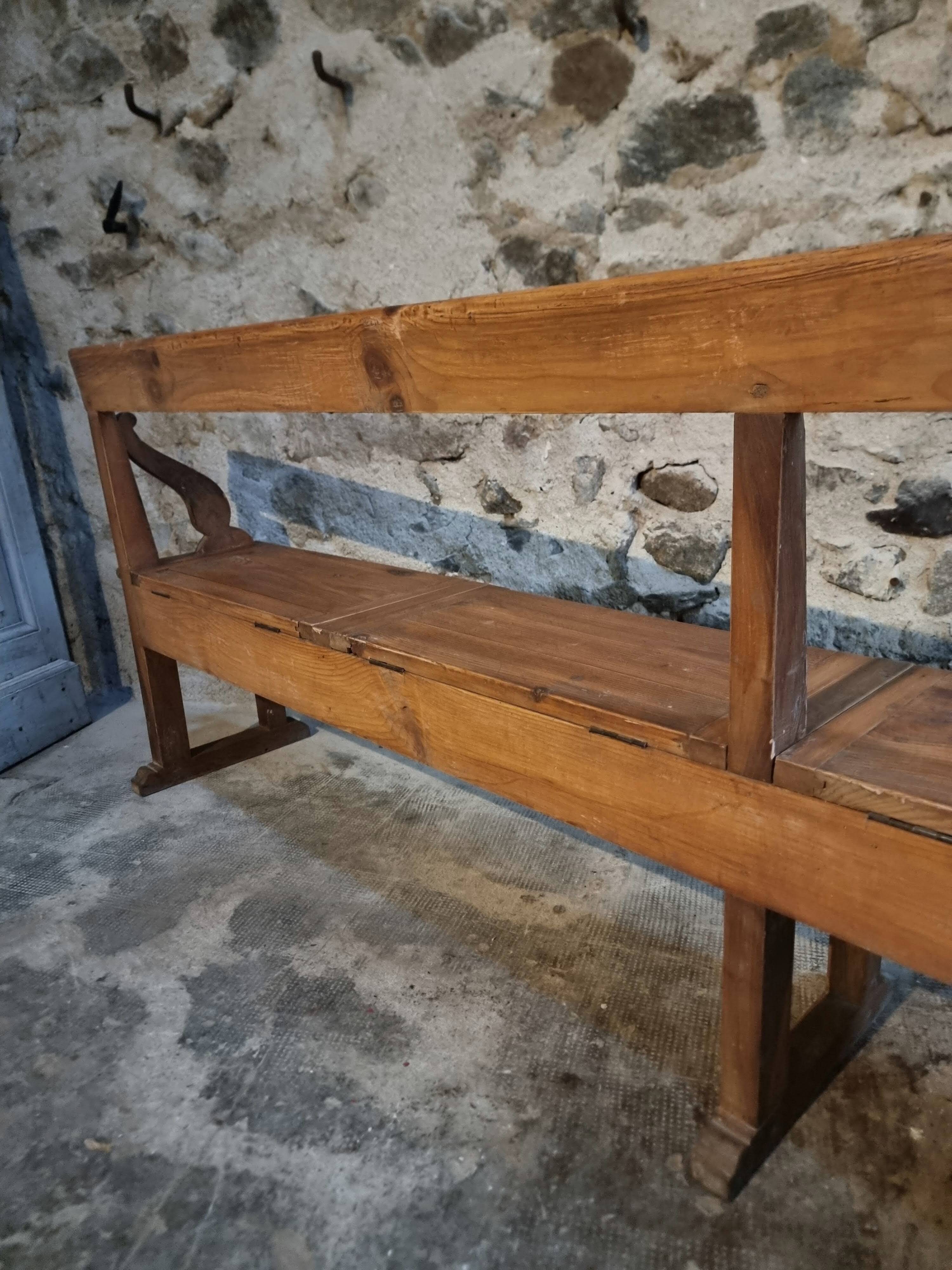 Banc de monastère antique XXL – Long banc de rangement en pin avec cadre en chêne, vers 1900–1920