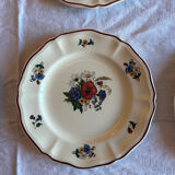 Set of 11 earthenware plates from the Sarreguemines factory, model