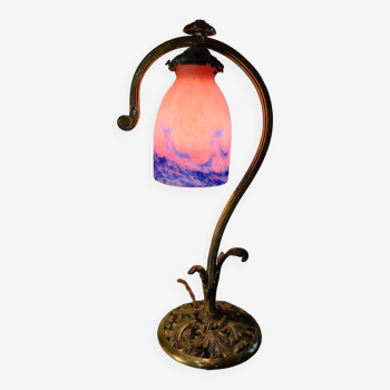 Art nouveau bronze lamp 1880 to 1900, with muller and brother style tulip unsigned 43x21