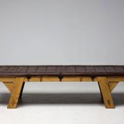 canapé-lit, conçu par Dick van Hoff pour la marque néerlandaise Thomas Eyck