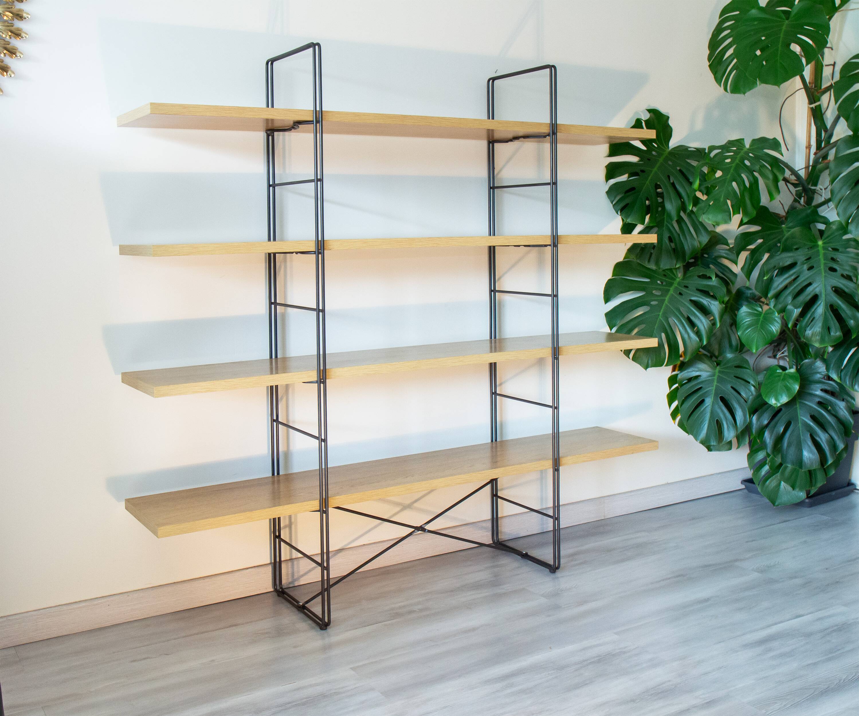 Étagère Enetri, design Niels Gammelgaard