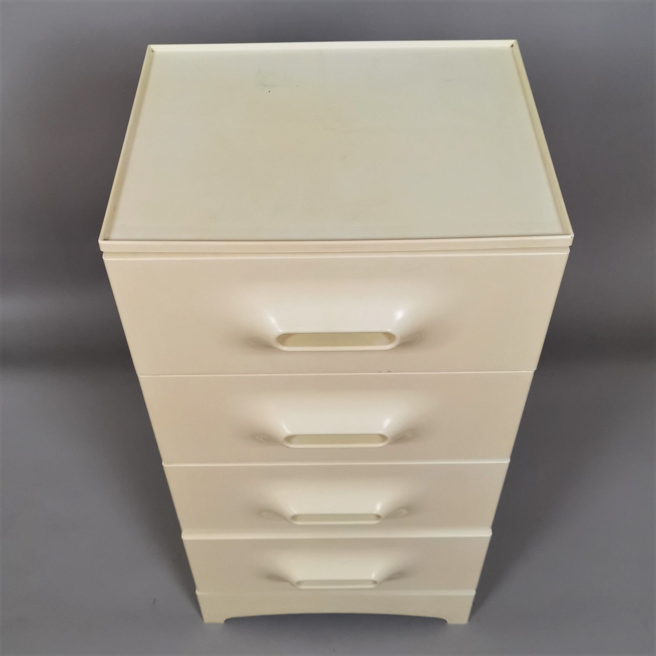 Vintage chiffonnier for Prisunic