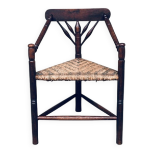 3-Legged side Chair Model